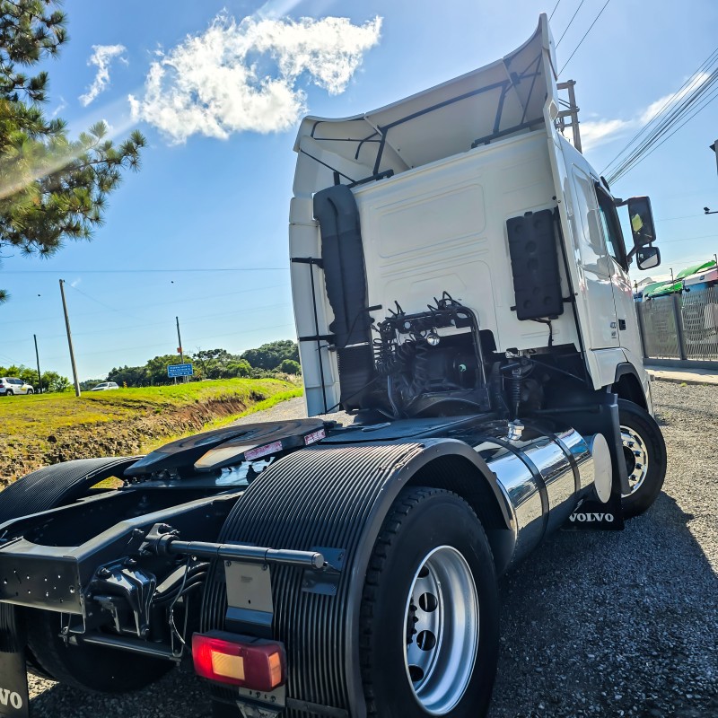 FH 400 4X2 - 2010 - GARIBALDI