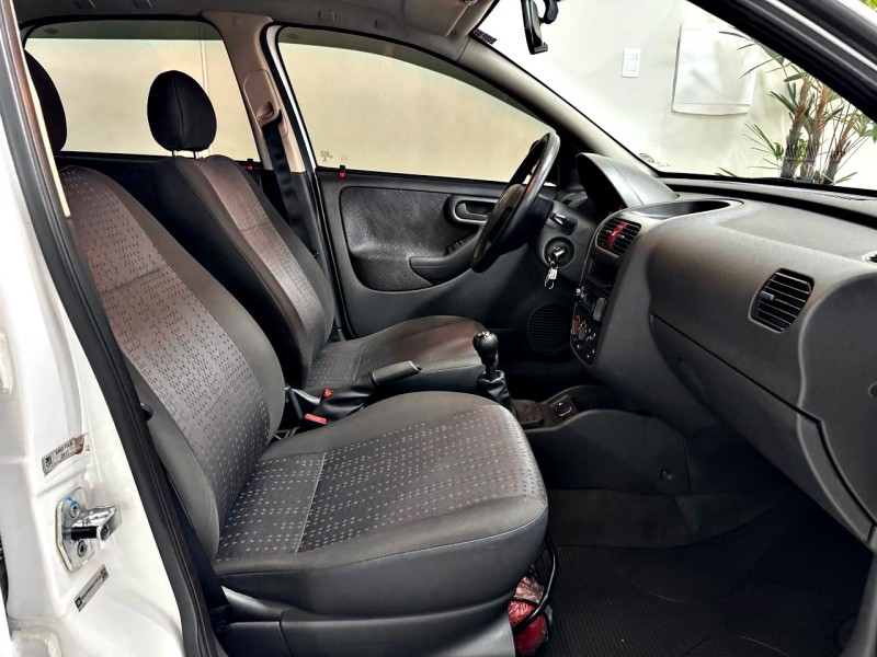 CORSA 1.4 MPFI MAXX 8V FLEX 4P MANUAL - 2012 - CAXIAS DO SUL