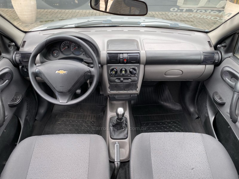 CLASSIC 1.0 MPFI LS 8V FLEX 4P MANUAL - 2016 - PAROBé