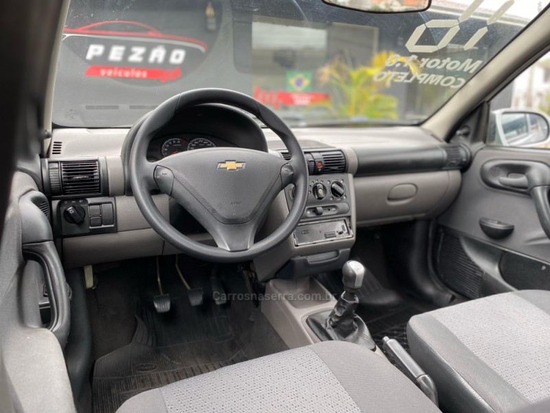 CLASSIC 1.0 MPFI LS 8V FLEX 4P MANUAL - 2016 - PAROBé