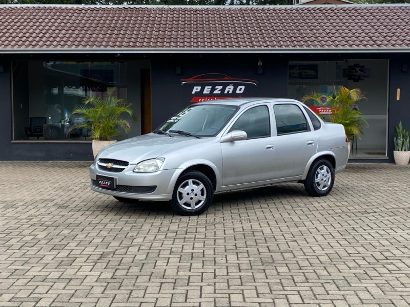 CLASSIC 1.0 MPFI LS 8V FLEX 4P MANUAL - 2016 - PAROBé