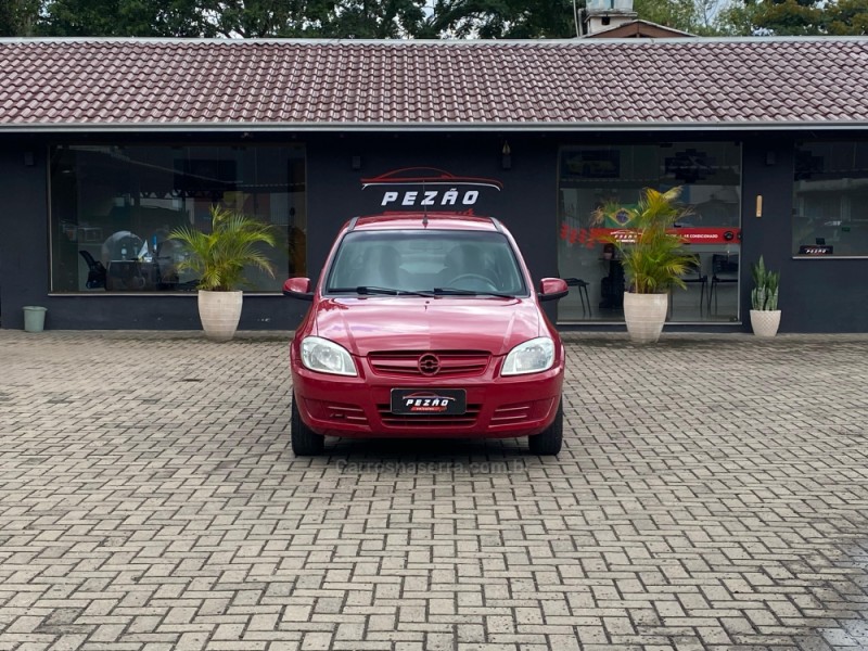 PRISMA 1.4 MPFI JOY 8V FLEX 4P MANUAL - 2007 - PAROBé