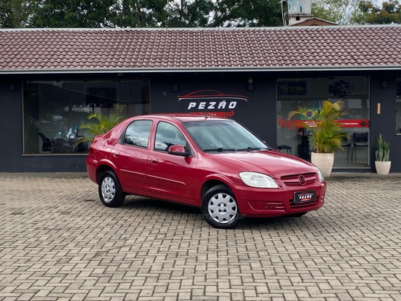 PRISMA 1.4 MPFI JOY 8V FLEX 4P MANUAL