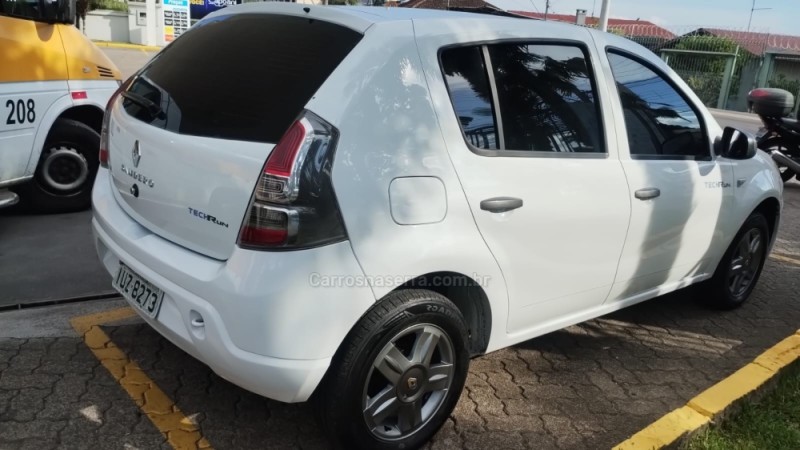 SANDERO  - 2014 - CAXIAS DO SUL