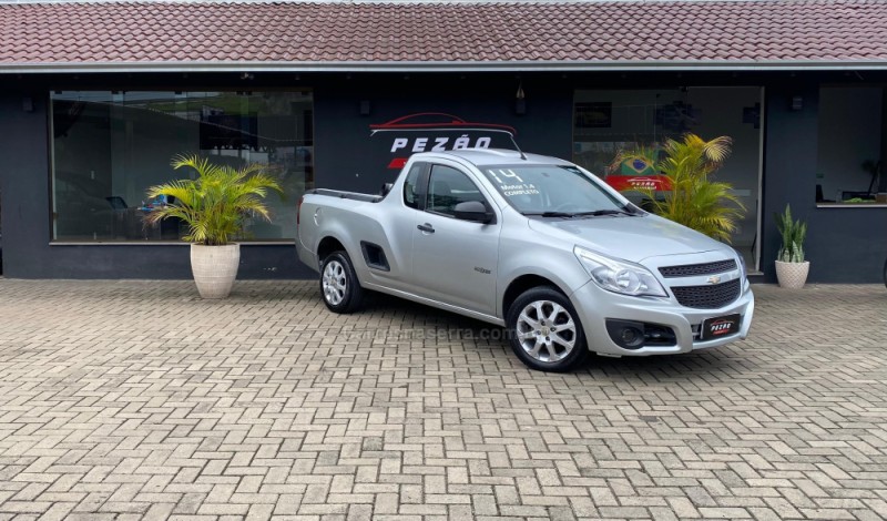 montana 1.4 mpfi ls cs 8v flex 2p manual 2014 parobe