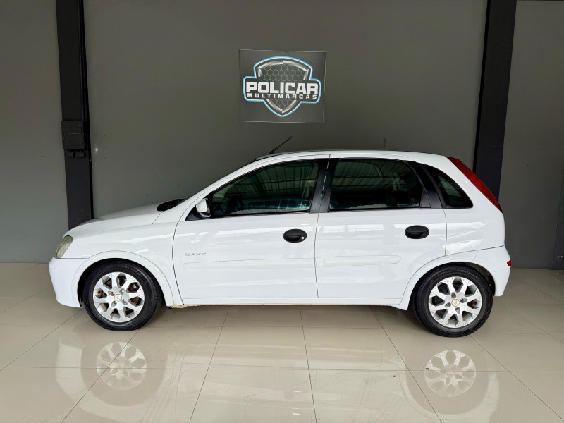 CORSA 1.8 MPFI MAXX 8V FLEX 4P MANUAL - 2005 - CAXIAS DO SUL