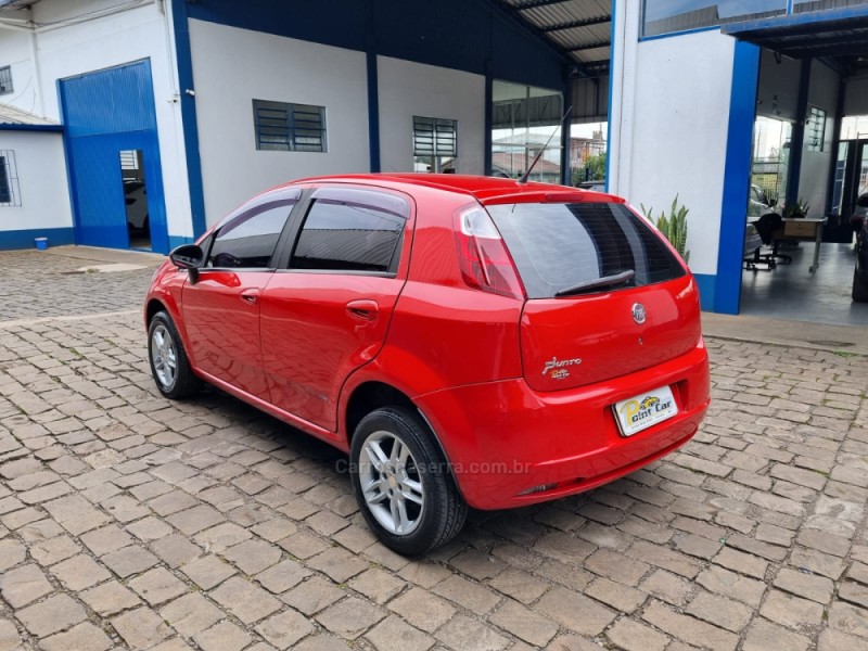 PUNTO 1.4 8V FLEX 4P MANUAL - 2009 - VACARIA