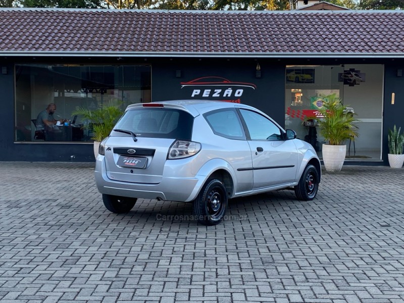 KA 1.0 MPI 8V FLEX 2P MANUAL - 2010 - PAROBé