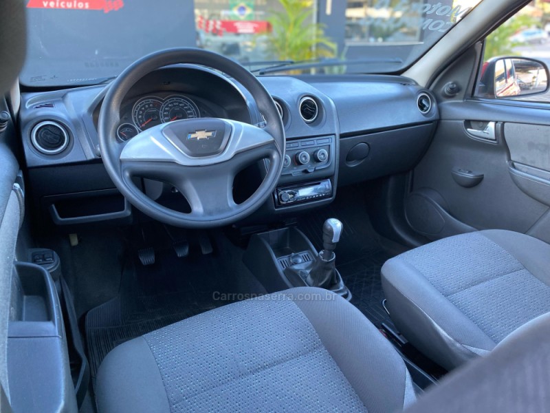 CELTA 1.0 MPFI LT 8V FLEX 4P MANUAL - 2013 - PAROBé