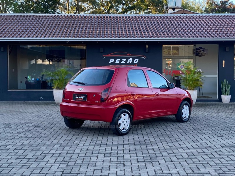 CELTA 1.0 MPFI LT 8V FLEX 4P MANUAL - 2013 - PAROBé