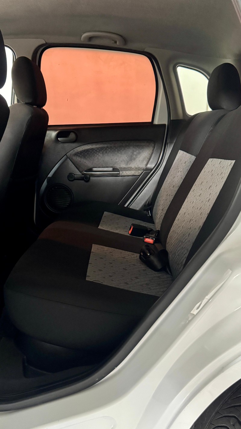 FIESTA 1.6 MPI HATCH 8V FLEX 4P MANUAL - 2013 - ESTâNCIA VELHA