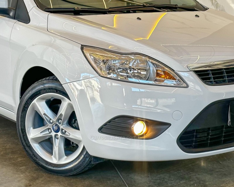 FOCUS 1.6 SE PLUS 16V FLEX 4P MANUAL - 2013 - GARIBALDI