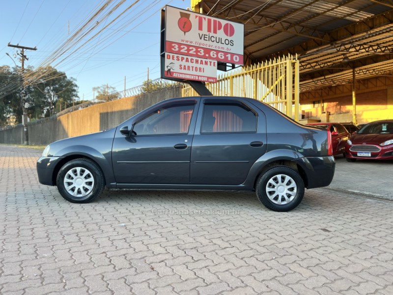 LOGAN 1.0 EXPRESSION 16V FLEX 4P MANUAL - 2009 - CAXIAS DO SUL
