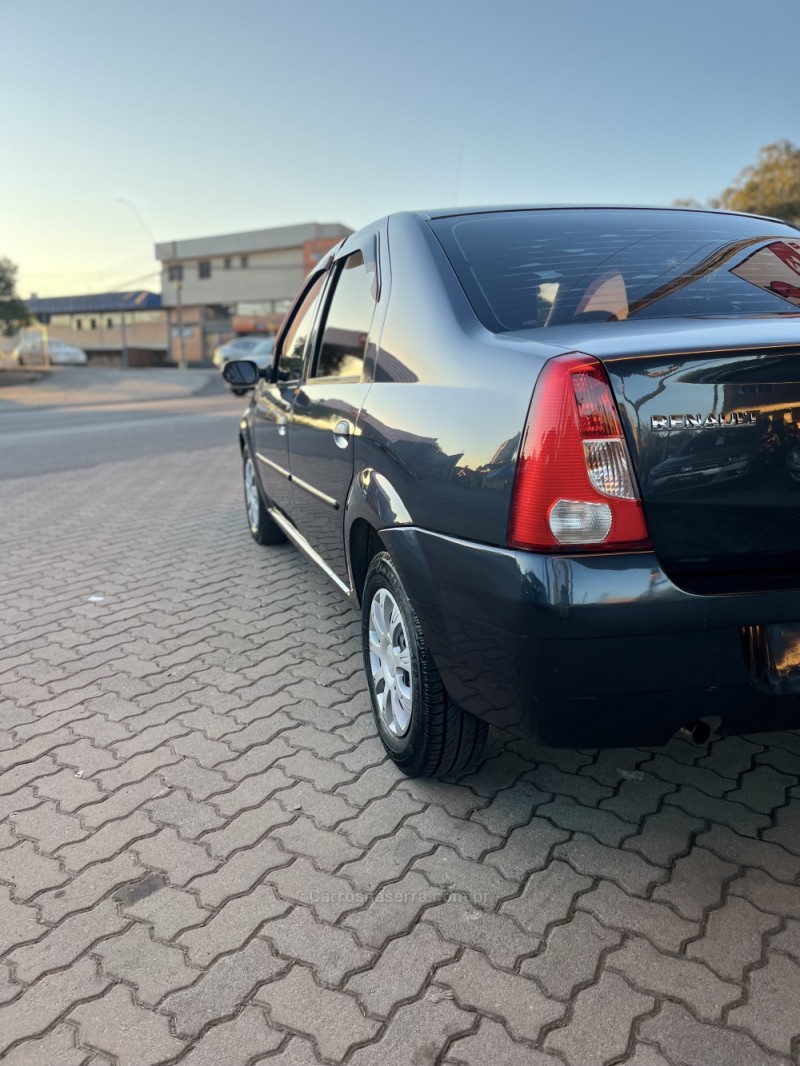 LOGAN 1.0 EXPRESSION 16V FLEX 4P MANUAL - 2009 - CAXIAS DO SUL