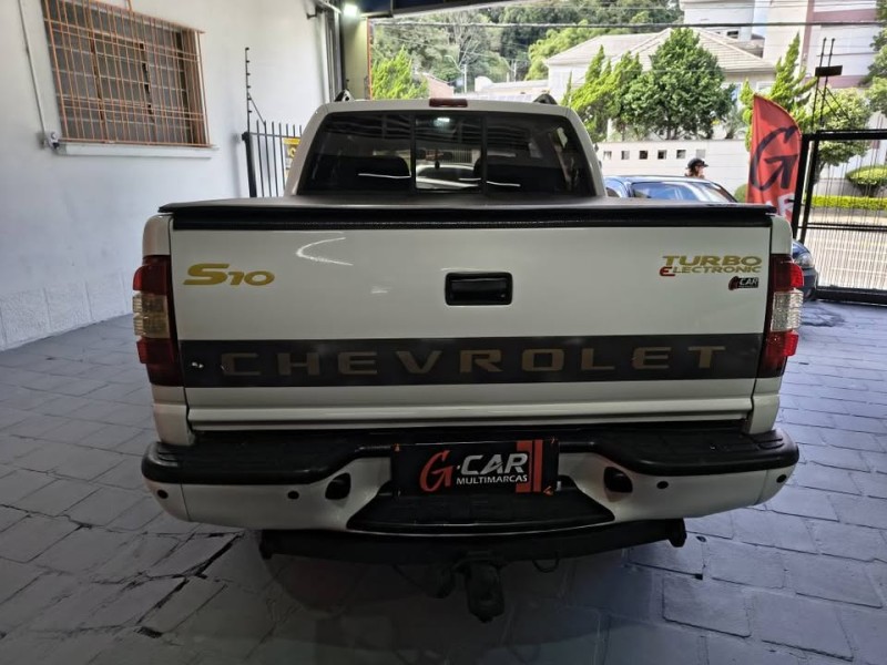 S10 2.8 EXECUTIVE 4X4 CD 12V TURBO ELECTRONIC INTERCOOLER DIESEL 4P MANUAL - 2006 - CAXIAS DO SUL