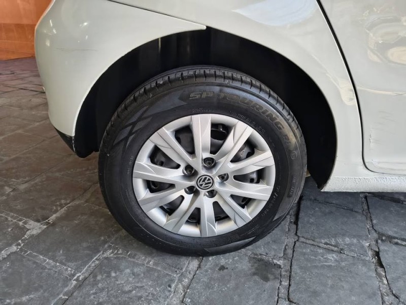 FOX 1.0 MI 8V FLEX 4P MANUAL - 2005 - CAXIAS DO SUL