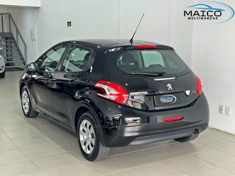208 1.5 ACTIVE 8V FLEX 4P MANUAL - 2014 - NOVO HAMBURGO