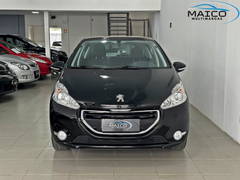 208 1.5 ACTIVE 8V FLEX 4P MANUAL - 2014 - NOVO HAMBURGO