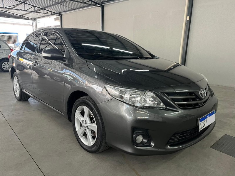 COROLLA 2.0 XEI 16V FLEX 4P AUTOMÁTICO - 2013 - CAXIAS DO SUL
