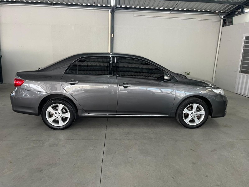 COROLLA 2.0 XEI 16V FLEX 4P AUTOMÁTICO - 2013 - CAXIAS DO SUL