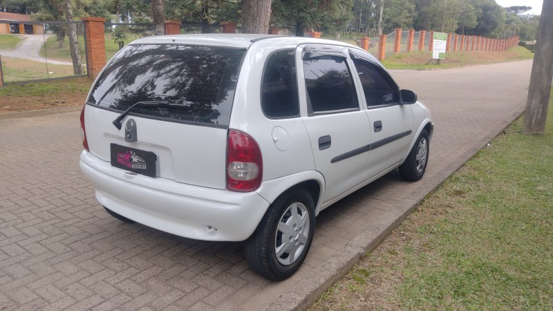 CORSA 1.0 EFI WIND 8V GASOLINA 4P MANUAL - 2001 - CAXIAS DO SUL