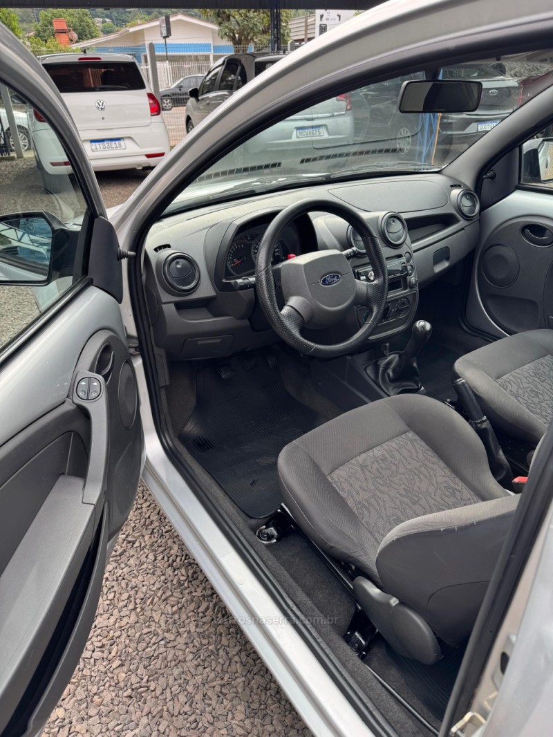 KA 1.0 MPI 8V FLEX 2P MANUAL - 2011 - IGREJINHA