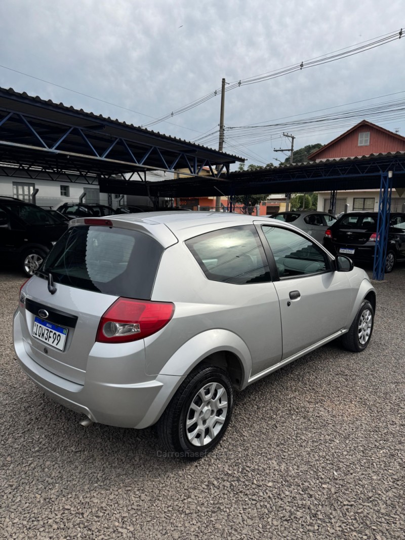 KA 1.0 MPI 8V FLEX 2P MANUAL - 2011 - IGREJINHA