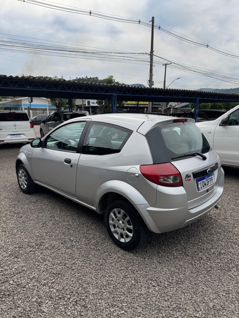 KA 1.0 MPI 8V FLEX 2P MANUAL - 2011 - IGREJINHA