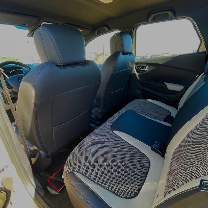 CAPTUR 1.6 16V INTENSE BOSE FLEX 4P AUTOMÁTICO - 2020 - VERANóPOLIS