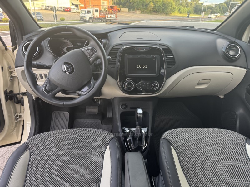 CAPTUR 1.6 16V INTENSE BOSE FLEX 4P AUTOMÁTICO - 2020 - VERANóPOLIS