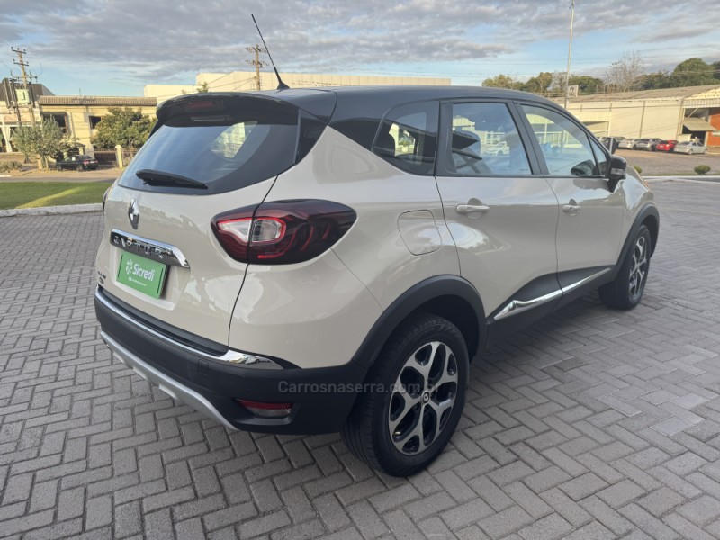 CAPTUR 1.6 16V INTENSE BOSE FLEX 4P AUTOMÁTICO - 2020 - VERANóPOLIS