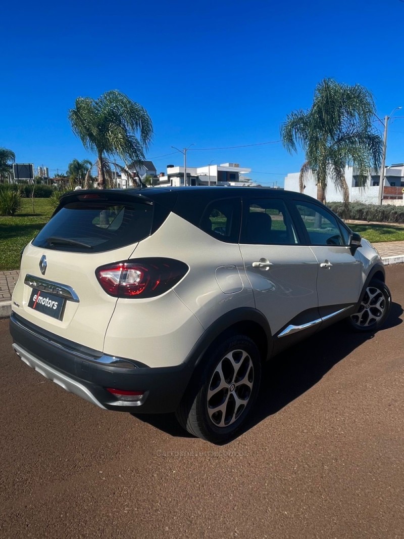 CAPTUR 1.6 16V INTENSE BOSE FLEX 4P AUTOMÁTICO - 2020 - VERANóPOLIS