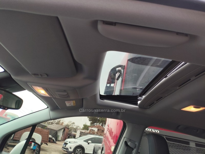 TRACKER 1.4 16V TURBO FLEX PREMIER AUTOMÁTICO - 2019 - GARIBALDI