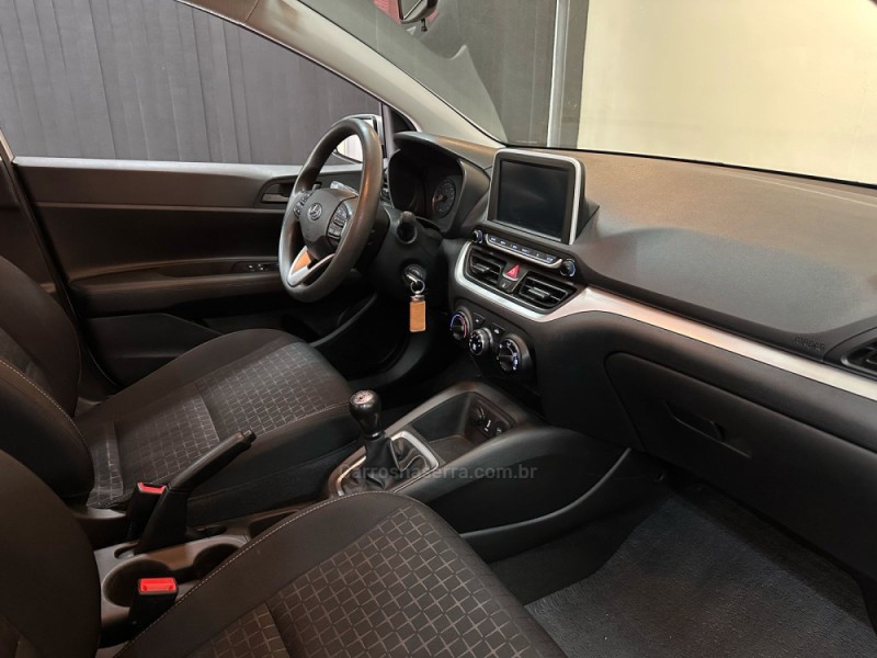 HB20 1.0 COMFORT 12V FLEX 4P MANUAL - 2023 - NOVO HAMBURGO