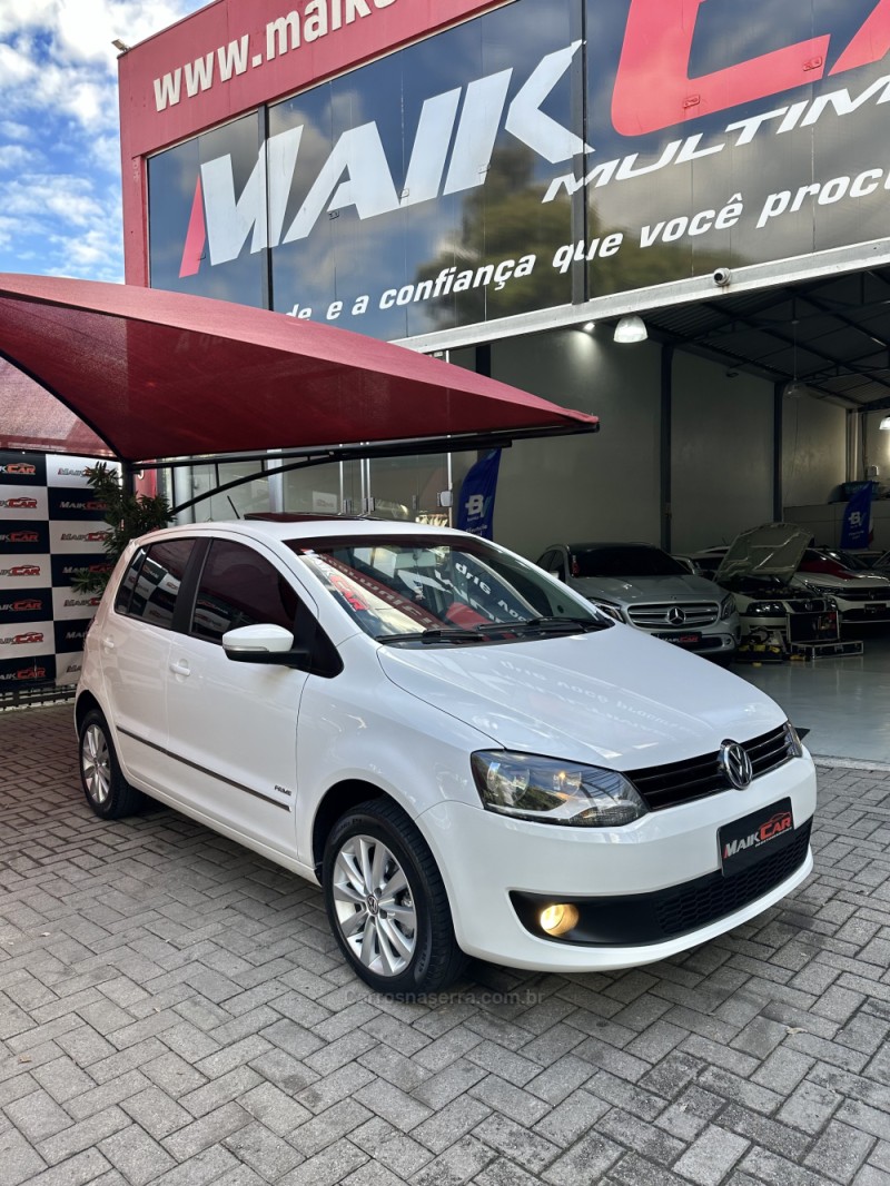 FOX 1.6 MI PRIME 8V FLEX 4P MANUAL - 2011 - ESTâNCIA VELHA