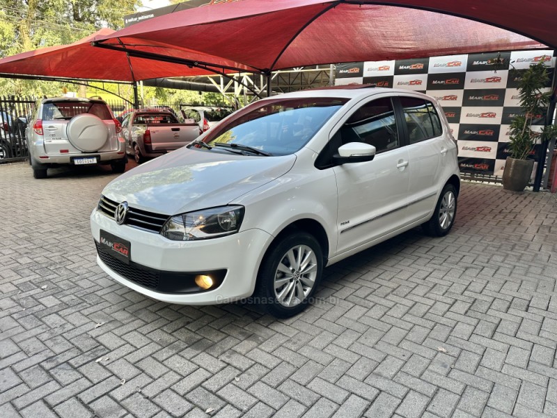 FOX 1.6 MI PRIME 8V FLEX 4P MANUAL - 2011 - ESTâNCIA VELHA