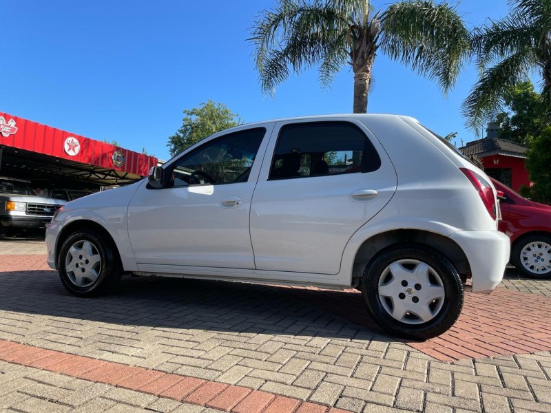 CELTA 1.0 MPFI VHC SPIRIT 8V GASOLINA 4P MANUAL - 2012 - TEUTôNIA