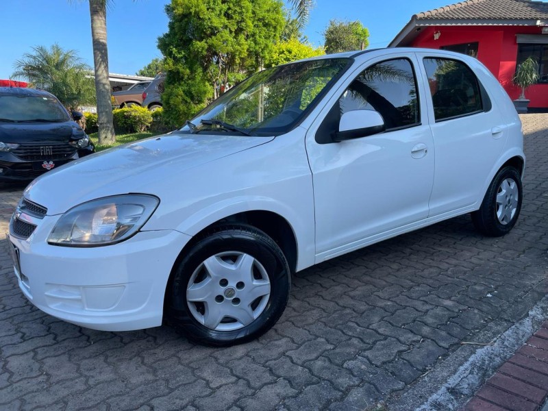 CELTA 1.0 MPFI VHC SPIRIT 8V GASOLINA 4P MANUAL