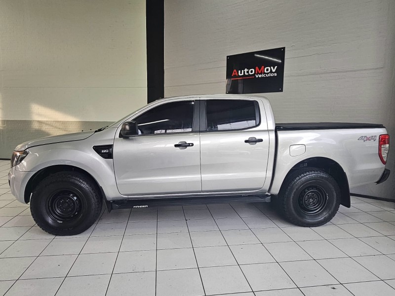 RANGER 2.2 XL 4X4 CD 16V DIESEL 4P MANUAL - 2014 - CAXIAS DO SUL