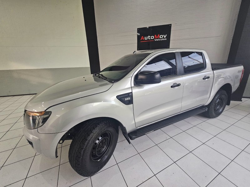 RANGER 2.2 XL 4X4 CD 16V DIESEL 4P MANUAL - 2014 - CAXIAS DO SUL
