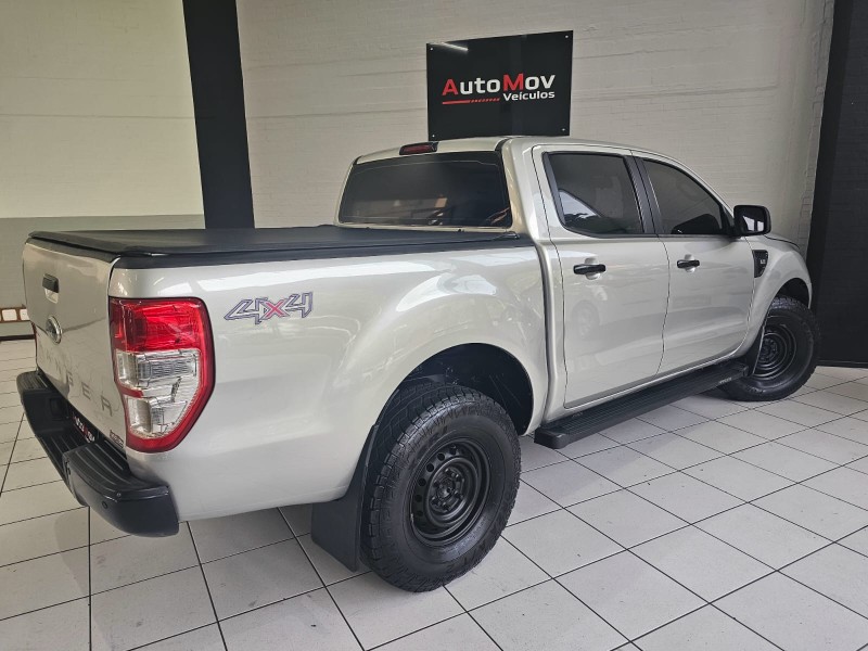 RANGER 2.2 XL 4X4 CD 16V DIESEL 4P MANUAL - 2014 - CAXIAS DO SUL