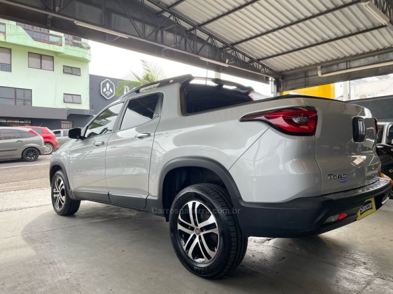 TORO 2.0 16V TURBO FREEDOM 4X4 DIESEL 4P MANUAL - 2019 - SANTA CRUZ DO SUL