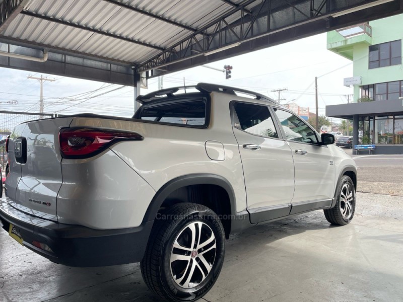 TORO 2.0 16V TURBO FREEDOM 4X4 DIESEL 4P MANUAL - 2019 - SANTA CRUZ DO SUL
