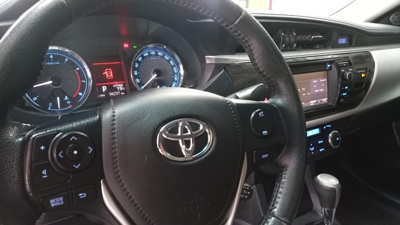COROLLA 2.0 XEI 16V FLEX 4P AUTOMÁTICO - 2015 - CAXIAS DO SUL