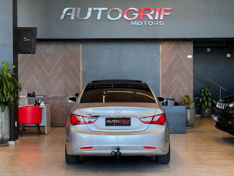 SONATA 2.4 MPFI I4 16V 182CV GASOLINA 4P AUTOMÁTICO - 2012 - CAMPO BOM