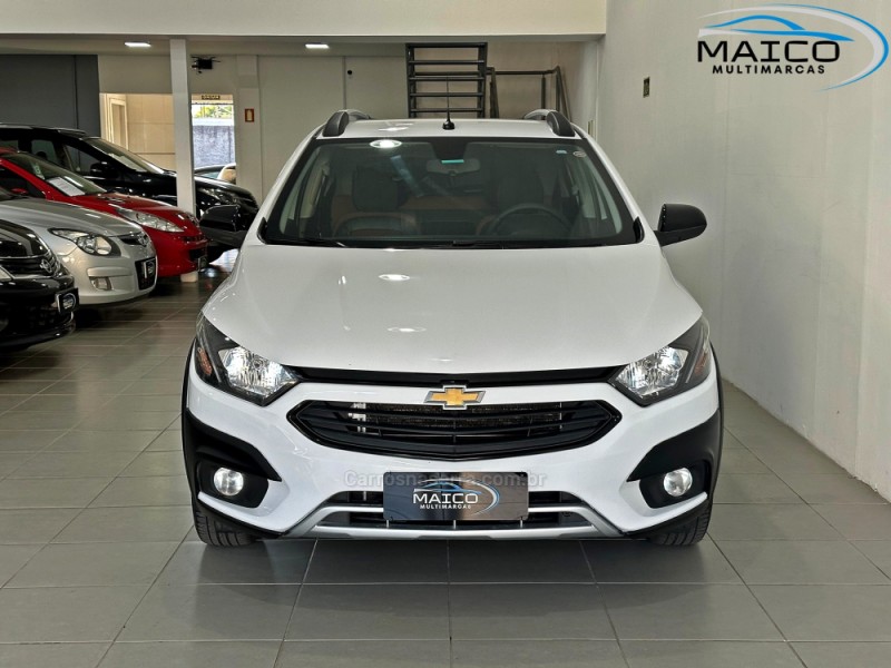 ONIX 1.4 MPFI ACTIV 8V FLEX 4P MANUAL - 2017 - NOVO HAMBURGO