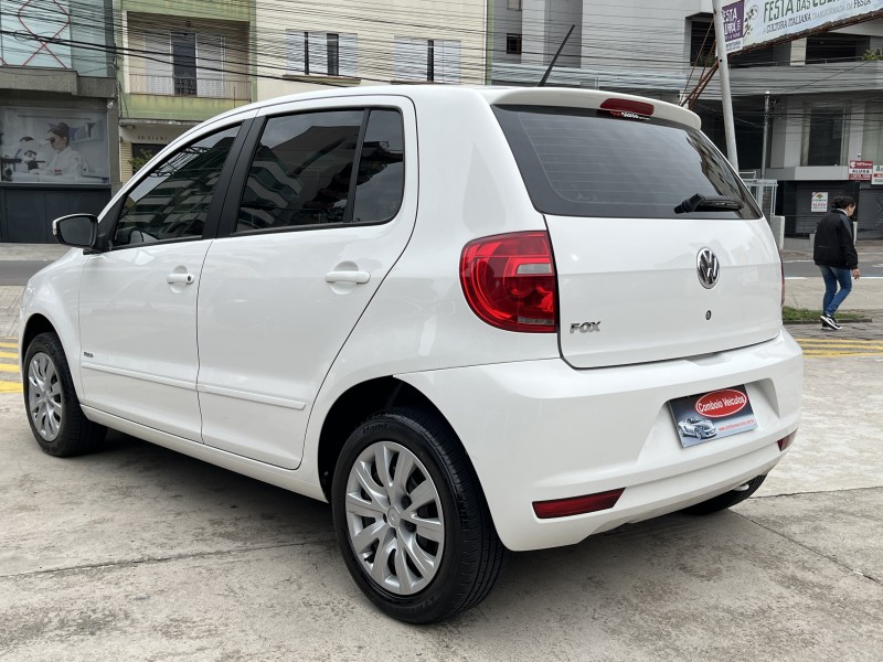 FOX 1.0 MI TREND 8V FLEX 4P MANUAL - 2013 - CAXIAS DO SUL