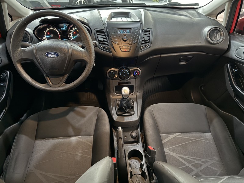 FIESTA 1.5 S HATCH 16V FLEX 4P MANUAL - 2015 - CARLOS BARBOSA