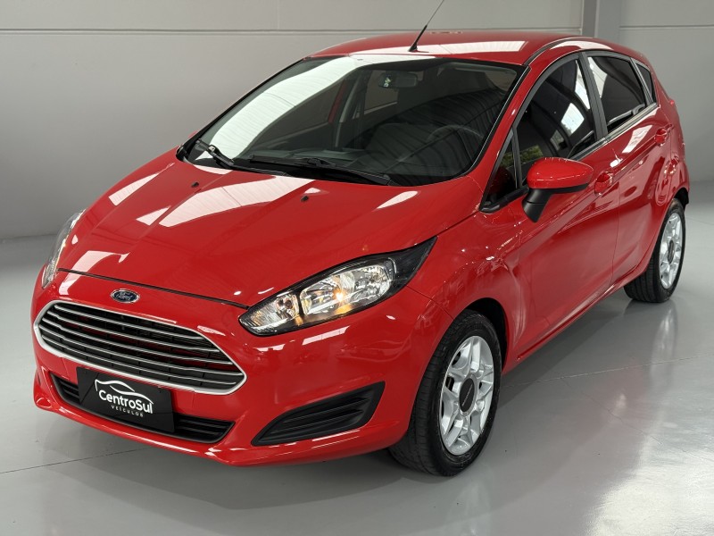 FIESTA 1.5 S HATCH 16V FLEX 4P MANUAL - 2015 - CARLOS BARBOSA