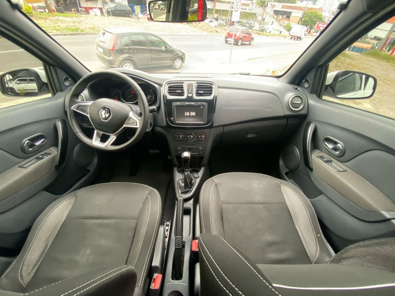 LOGAN 1.6 ZEN 16V FLEX 4P AUTOMÁTICO - 2020 - CAXIAS DO SUL